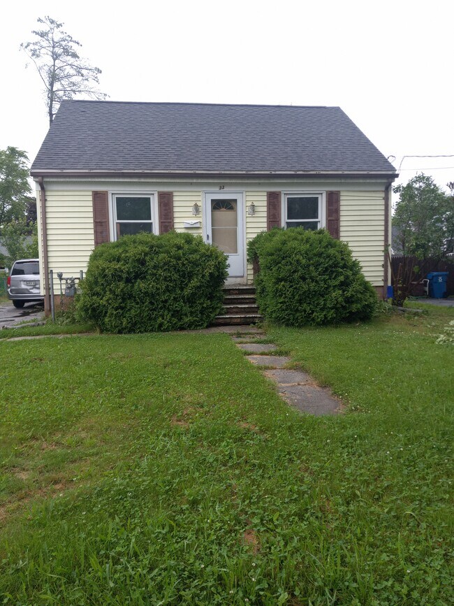 Building Photo - 33 Edgewood Ave