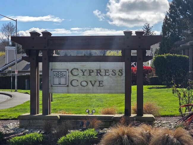 Foto del edificio - Kent Cypress Cove at the Lakes home - 3 bedroom 2.5 bath with 2 car garage - Available NOW.