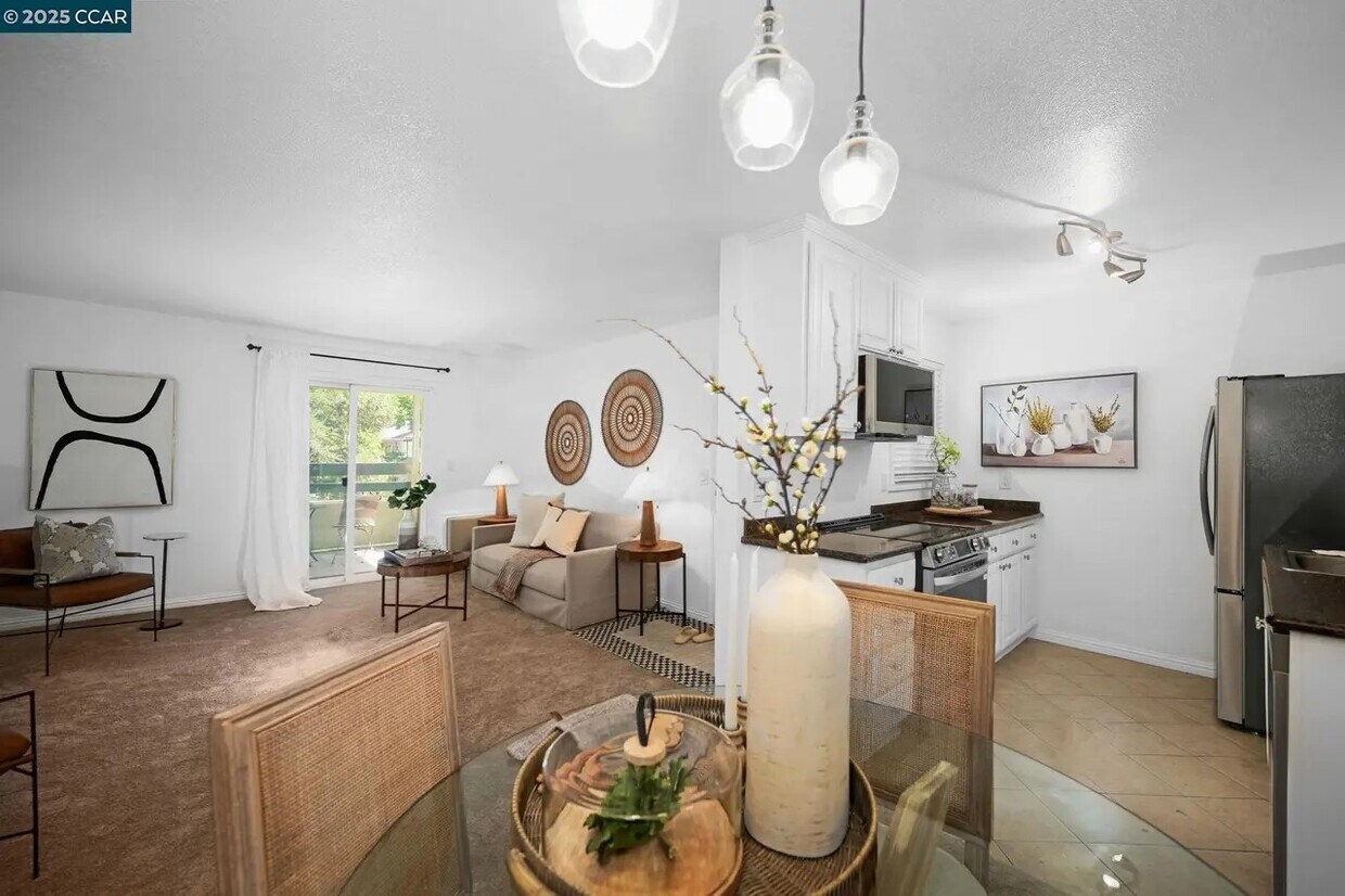 Foto principal - 1505 Kirker Pass Rd