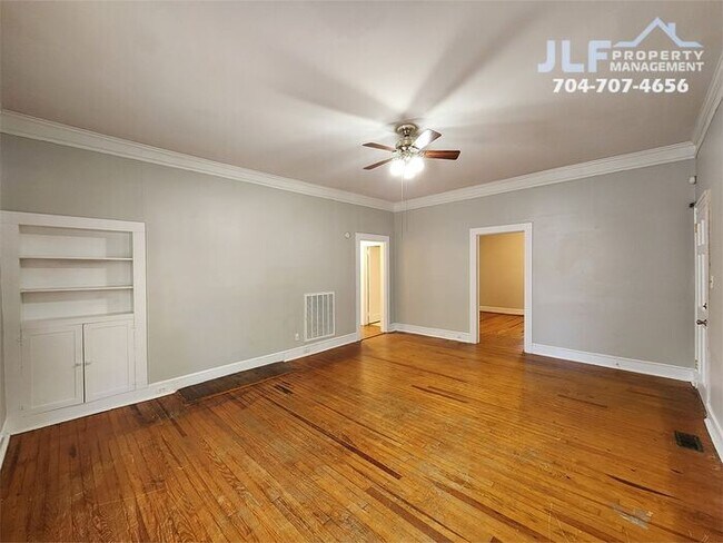 Foto del edificio - Cute 2 Bed/1 Bath Ranch in Downtown Kannapolis!