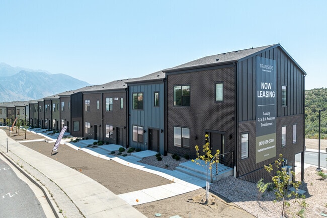 Building Entrance - Trailside Townhomes