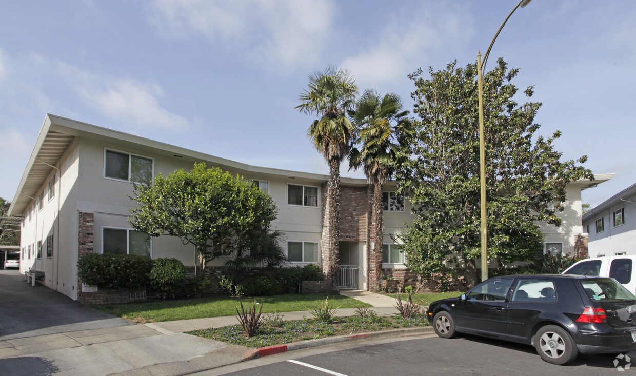 94 Renato Ct, Redwood City, Ca 94061 - Apartments In Redwood City, Ca 