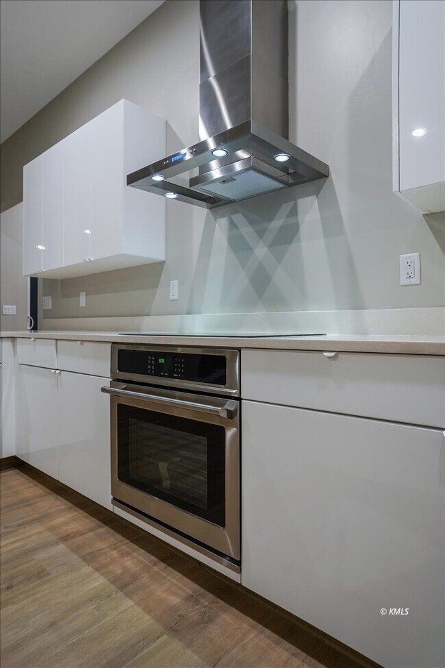 695 E Yankee Doodle Dr, Kanab, UT 84741 House for Rent in Kanab, UT