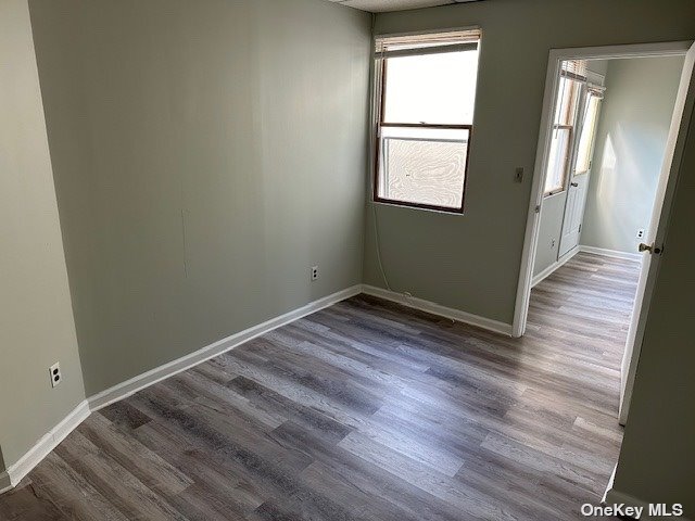 Foto del edificio - 308 Maple Ave
