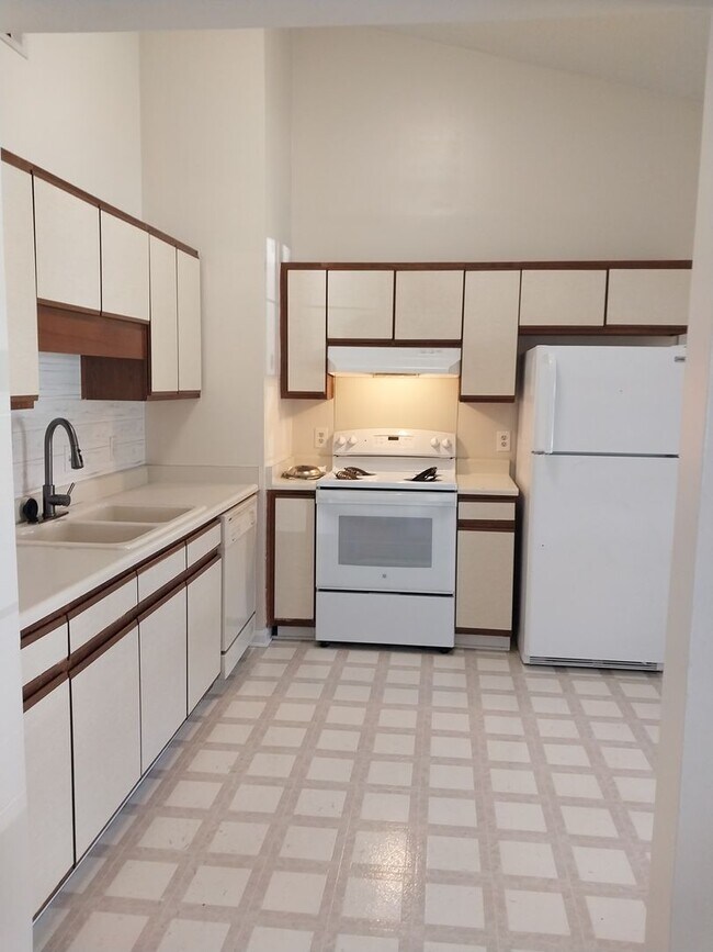 Building Photo - 3BD/2BA HOME FOR RENT