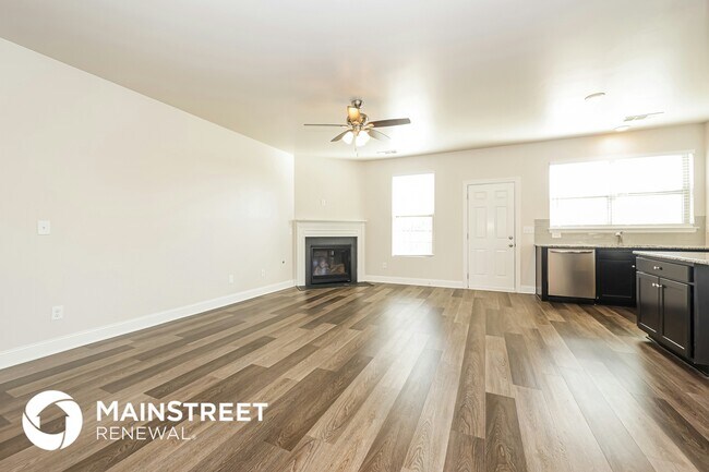 Foto del edificio - 1010 Keeneland Dr