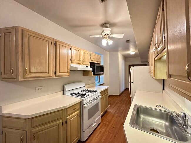 Foto del edificio - 3832 N Fremont St
