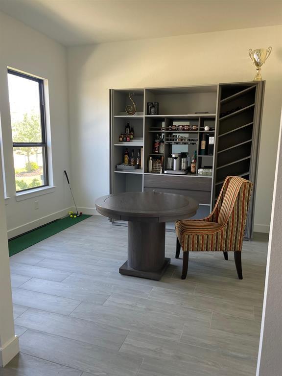 Foto del edificio - 154 Renodes Garden Ln