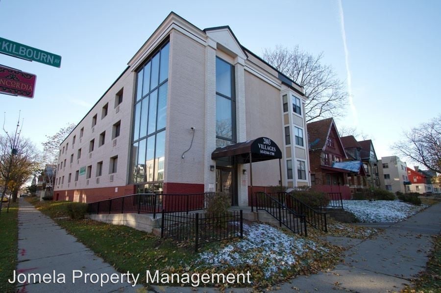 2803 W Kilbourn Ave, Milwaukee, WI 53208 Room for Rent in Milwaukee