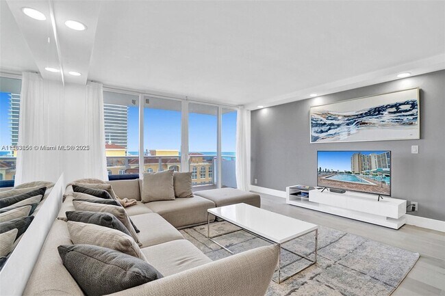 Foto del edificio - 3140 S Ocean Dr