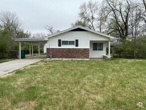 Building Photo - 2213 Kerwin Dr