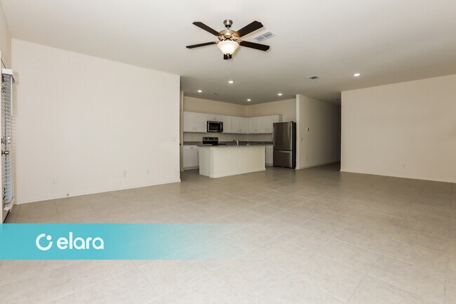 Building Photo - 18405 N Los Gabrieles Way