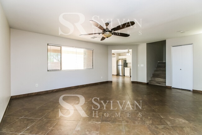 Foto del edificio - This is Tailored to Your Highest Standards.