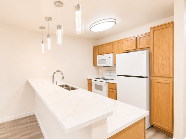 Interior Photo - Quail Manor Townhomes
