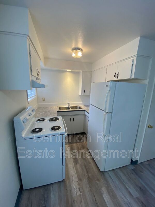 Foto del edificio - 3433 3rd Ave SE