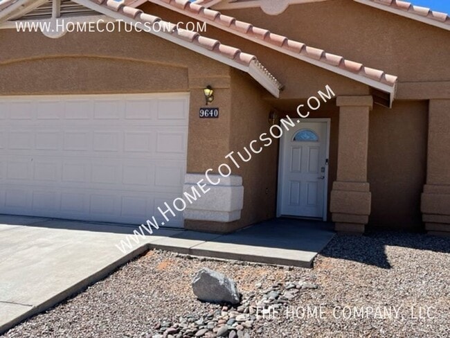 Building Photo - 9640 E Mt Baldy Way