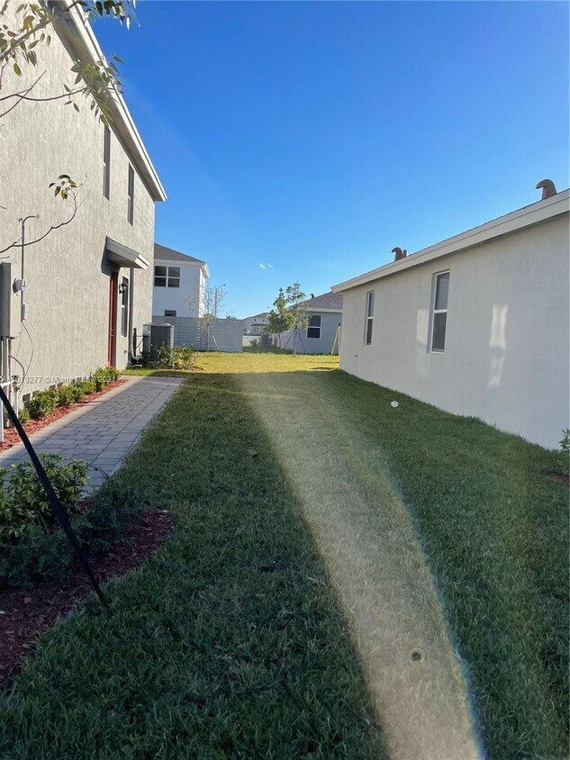 Foto del edificio - 13250 SW 272nd St