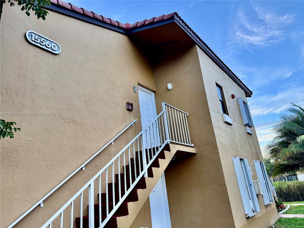 Building Photo - 15560 SW 80th St