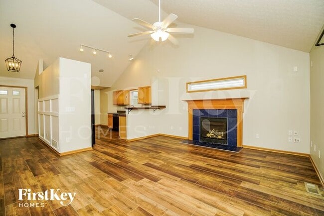 Building Photo - 57 Gold Meadow Dr