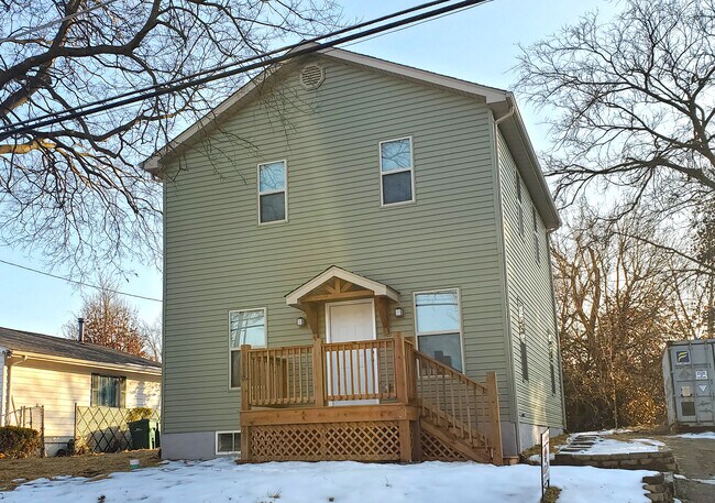 Foto del edificio - 126 W Thornton Ave