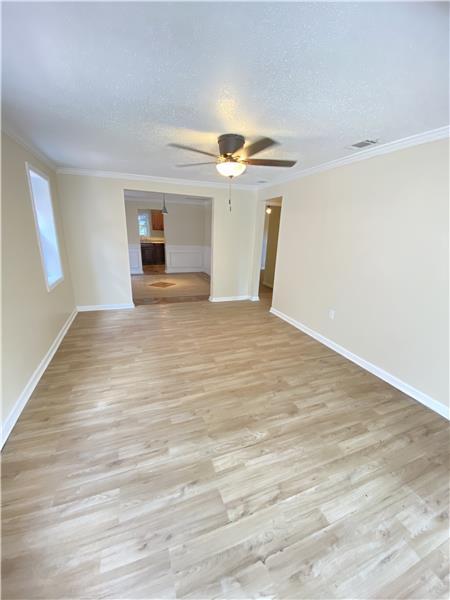 Building Photo - 1308 Golden St