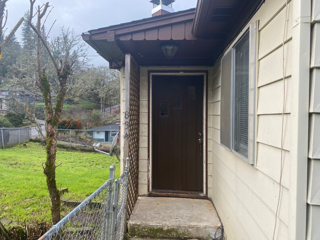 834 SE Terrace Dr, Roseburg, OR 97470 House Rental in Roseburg, OR