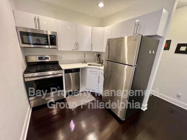 Foto del edificio - 1839 N 33rd St