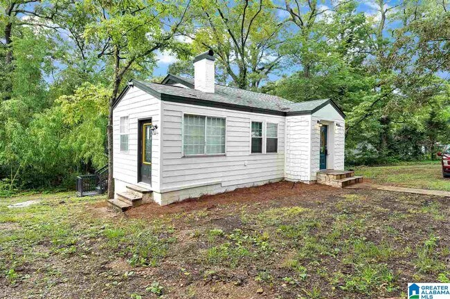 Building Photo - 1017 Hillcrest Ave