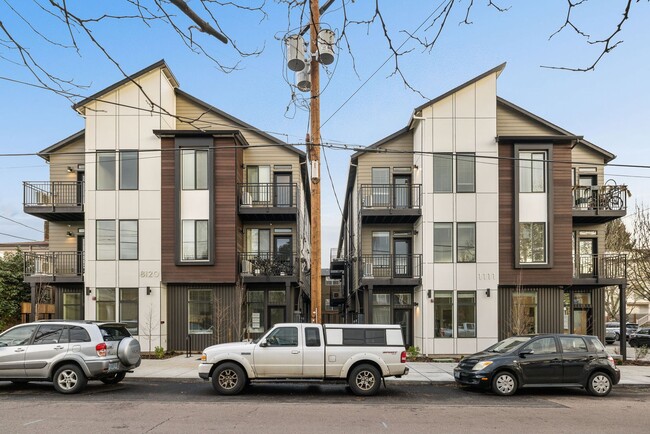 Interior Photo - SE 11th & Tenino Apartments