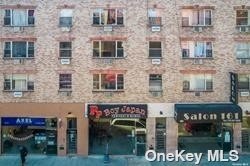 Primary Photo - 90-22 161st St