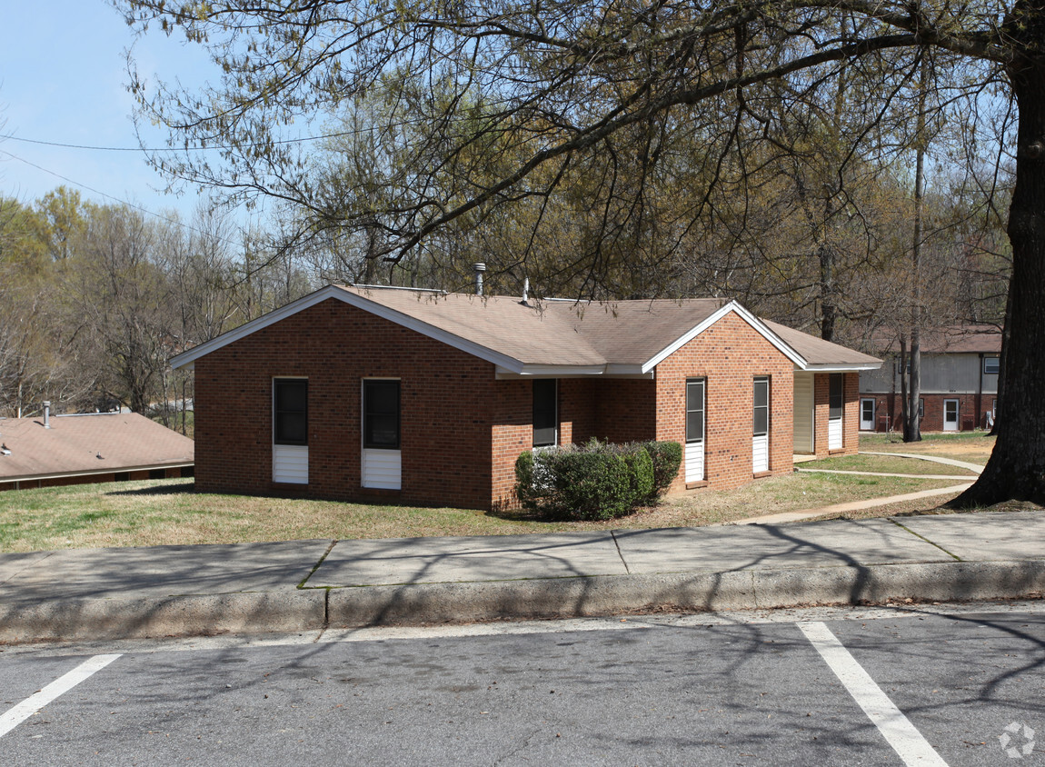 Building Photo - Juanita Hills