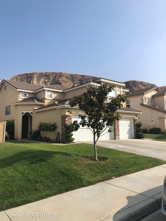 Primary Photo - 4 br, 3 bath House - 17771 Maplehurst Place