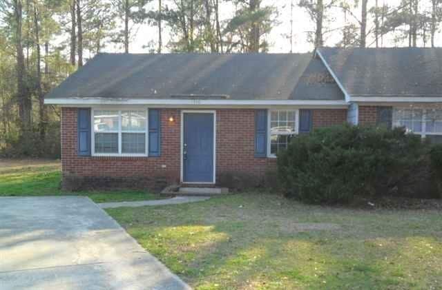 Primary Photo - Charming 2 Bedroom Duplex - 1710 Wine Pres...