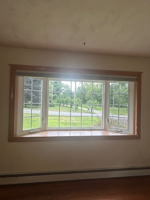 Photo - 275 Strong St House