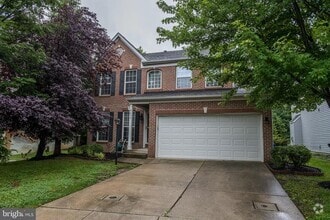 Building Photo - 9634 Ironleaf Trail