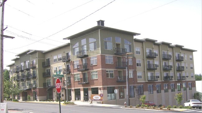 Mckenzie Square Apartments Mckenzie Square Apartments