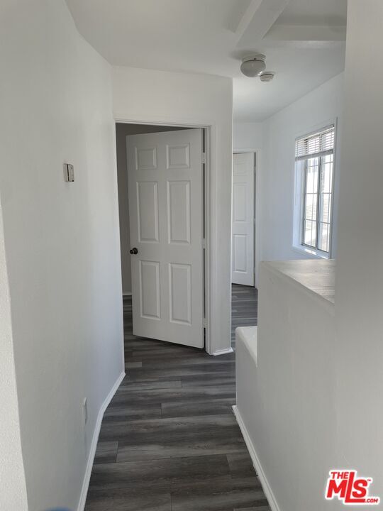 Foto del edificio - 12244 Vanowen St