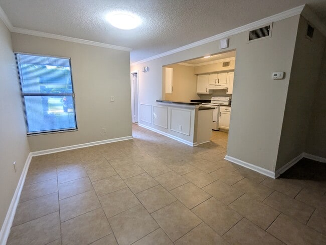 Foto del edificio - 8538 Pineverde Ln