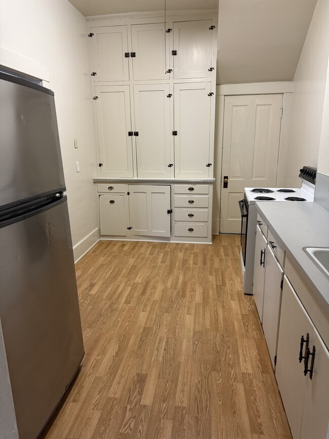 Foto del edificio - 700 N 6th St