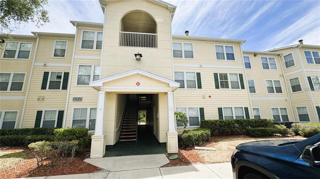 Primary Photo - 18115 Sterling Gate Cir