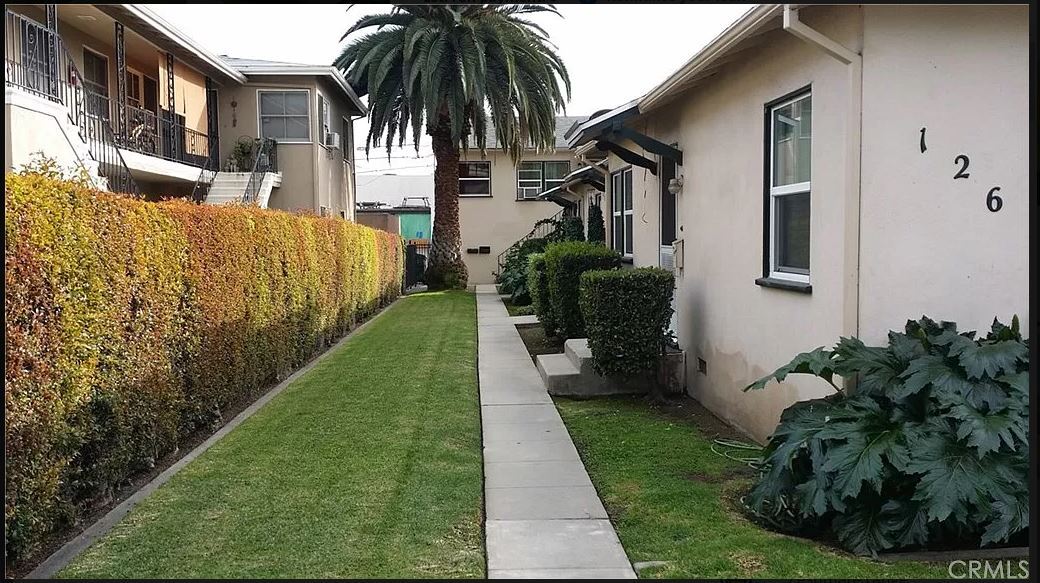 Outside - 126 E Colorado Blvd