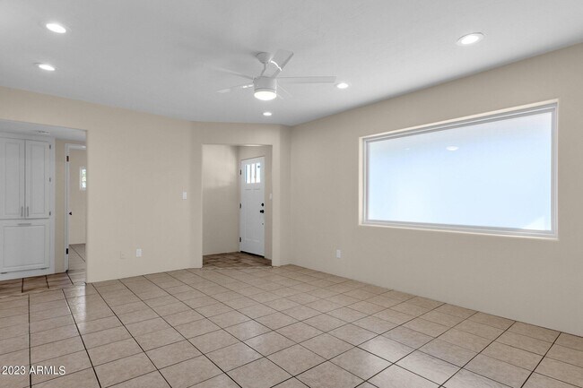 Building Photo - 3846 N 34th St