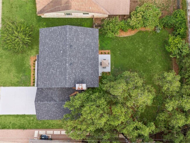 Foto del edificio - 4525 Langtry Ln