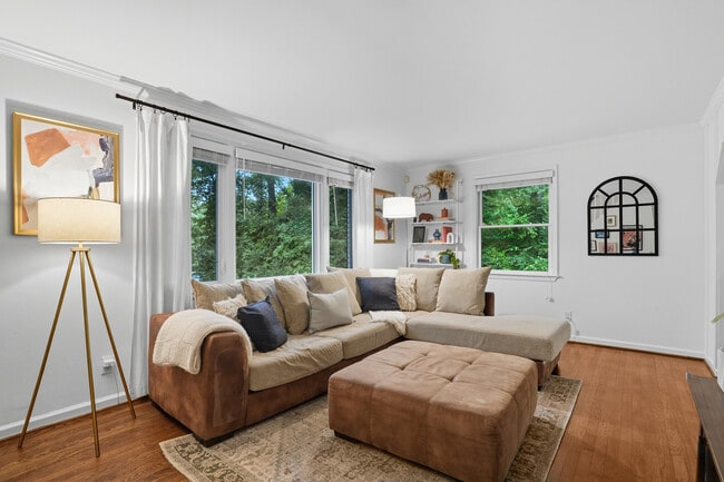 Foto del edificio - 1946 Terry Mill Rd SE