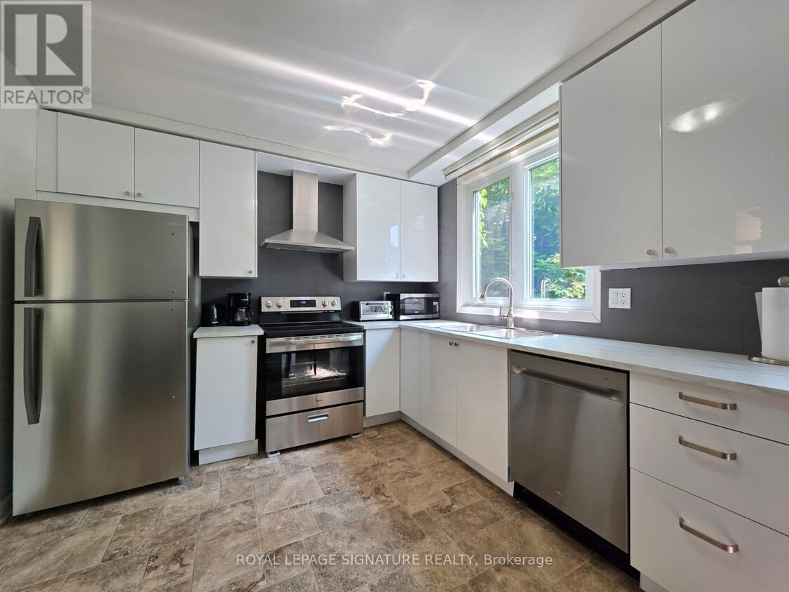 Photo principale - 12 Lacewood Crescent