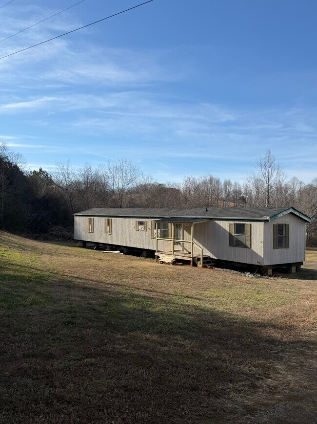 Building Photo - 150 Chips Ct