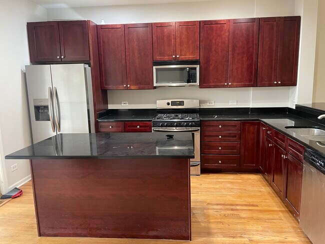 Foto del edificio - 4559 S King Dr
