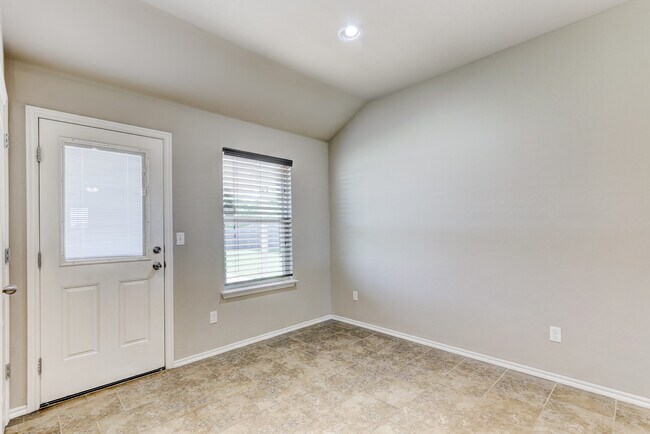 Foto del edificio - 3112 SE 96th St