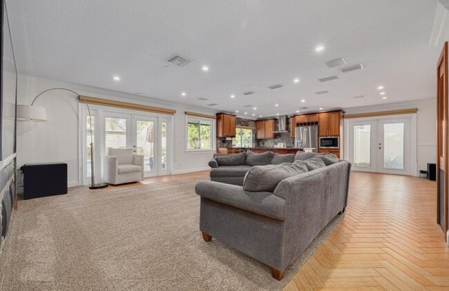 Photo - 2601 Witley Ave House