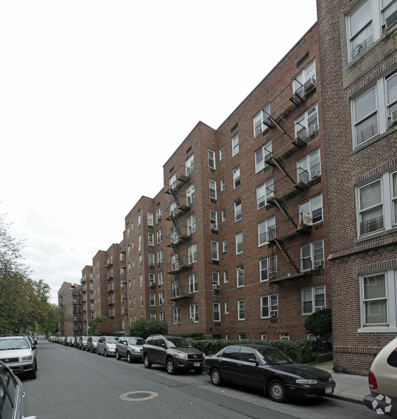 140 - 160 Beech Ave - 140-60 Beech Ave